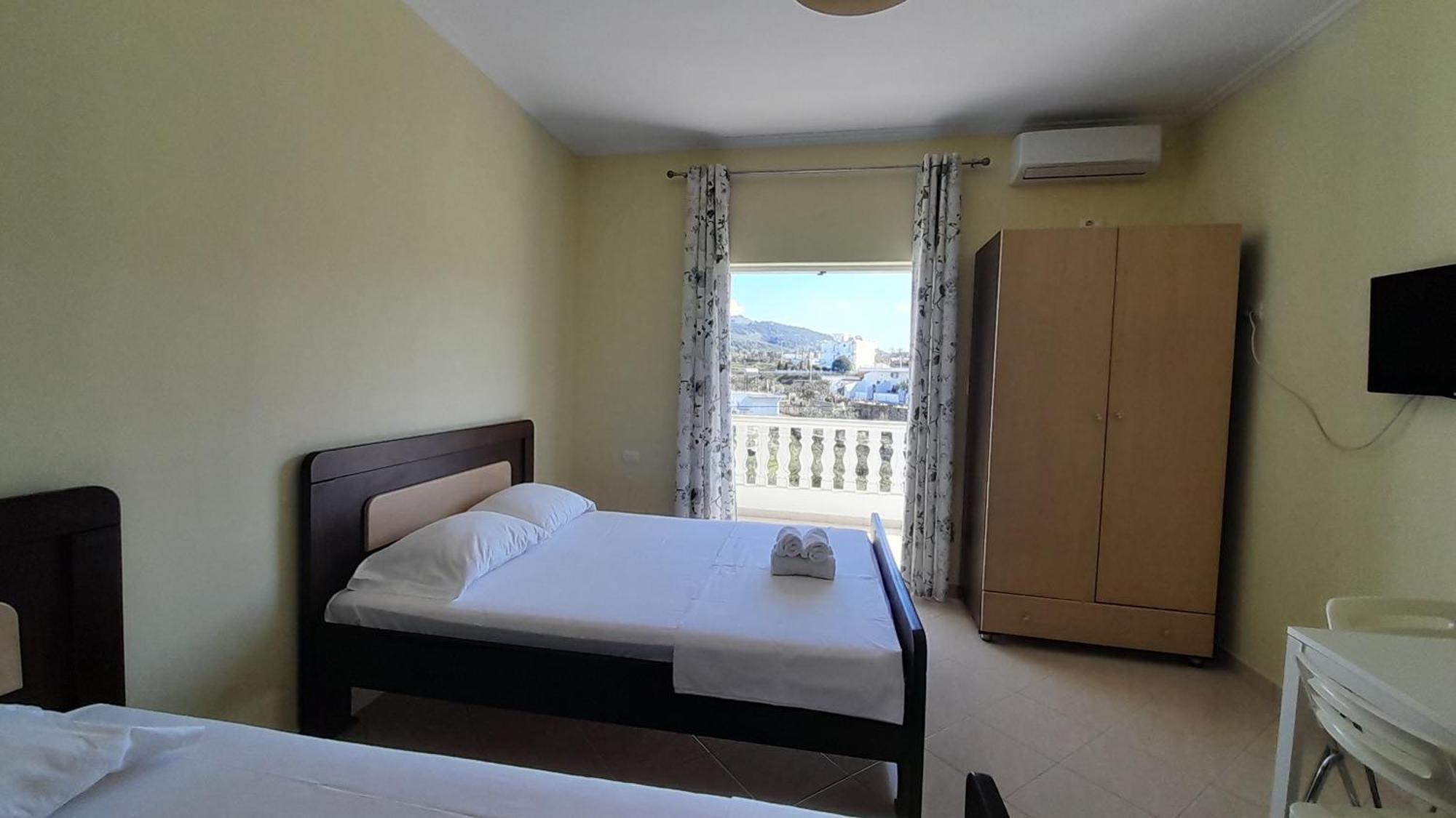 Ksamil'S Island View Hotel Exterior photo